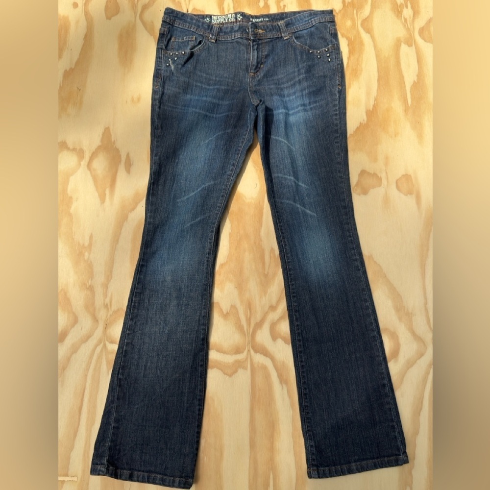 Mossimo Supply co Low Rise Straight Leg Jeans Women’s Size 13 Blue Denim